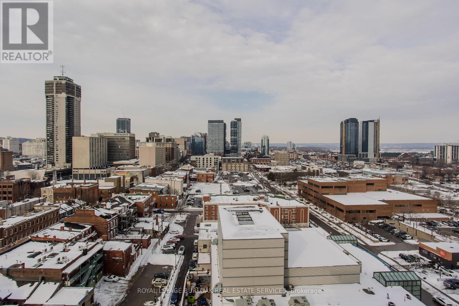 












1509 - 1 JARVIS STREET

,
Hamilton,




Ontario
L8R3J2

