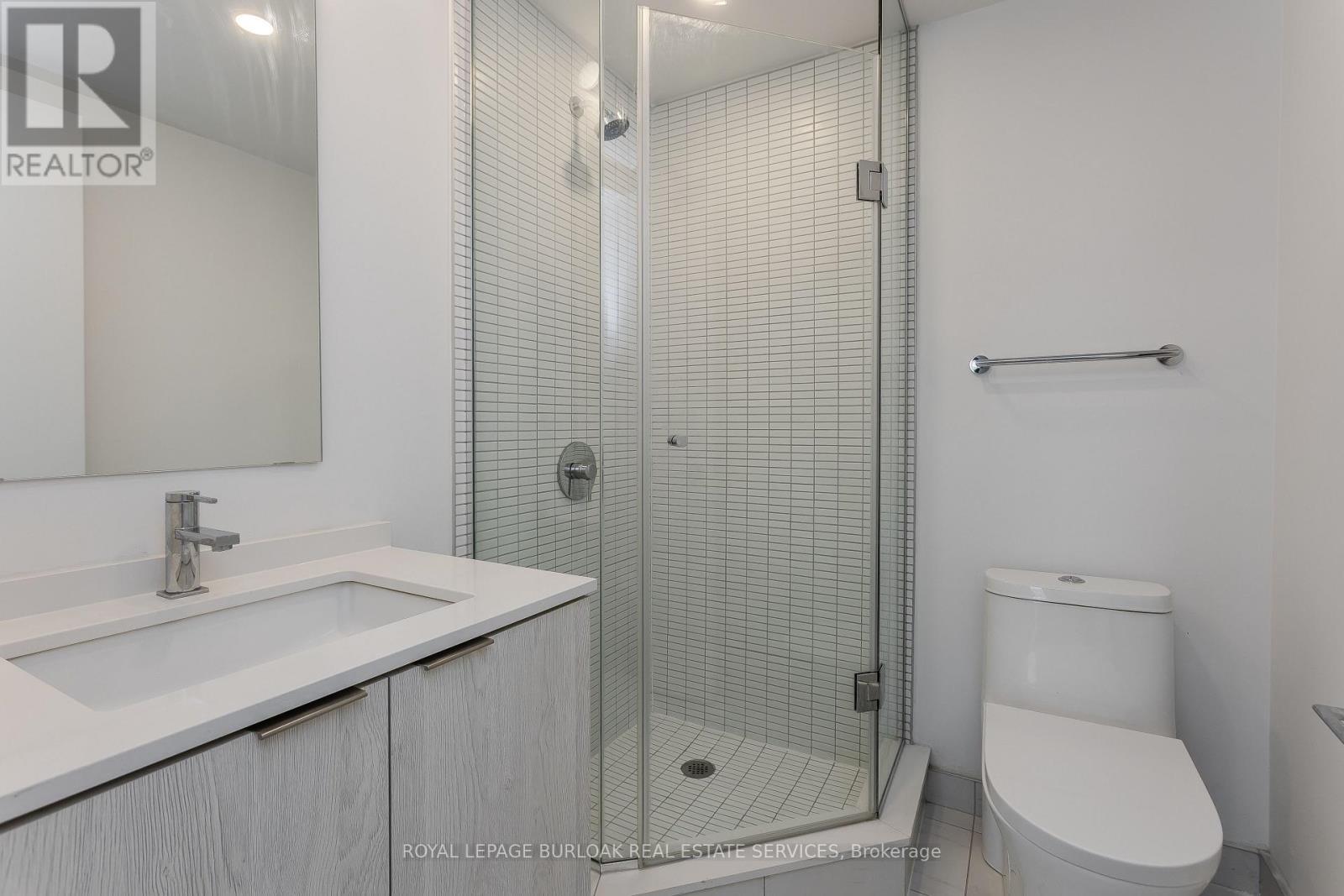 












1509 - 1 JARVIS STREET

,
Hamilton,




Ontario
L8R3J2

