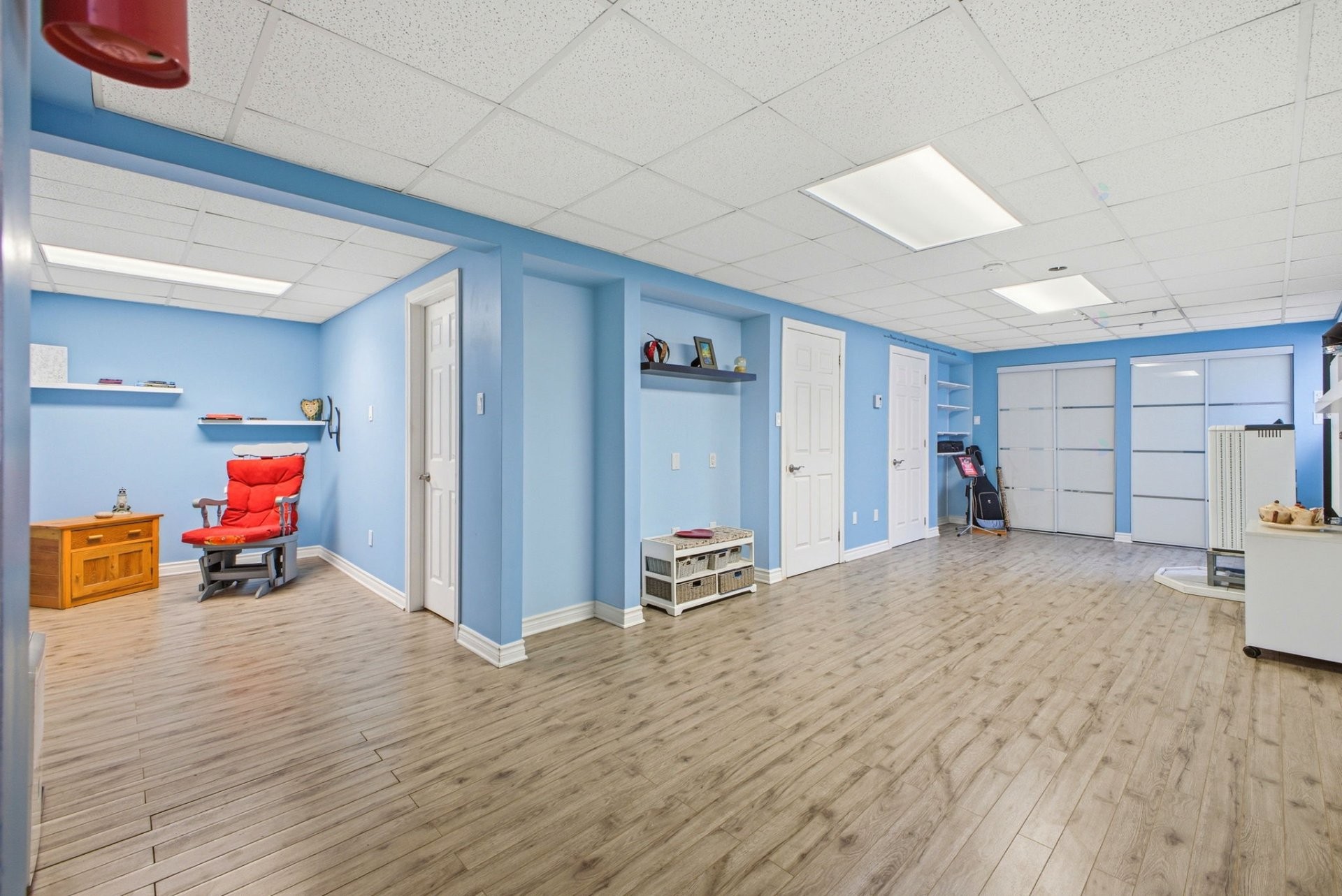 









784


Rue Albert-Fillion

,
Gatineau (Buckingham),




QC
J8L0V2

