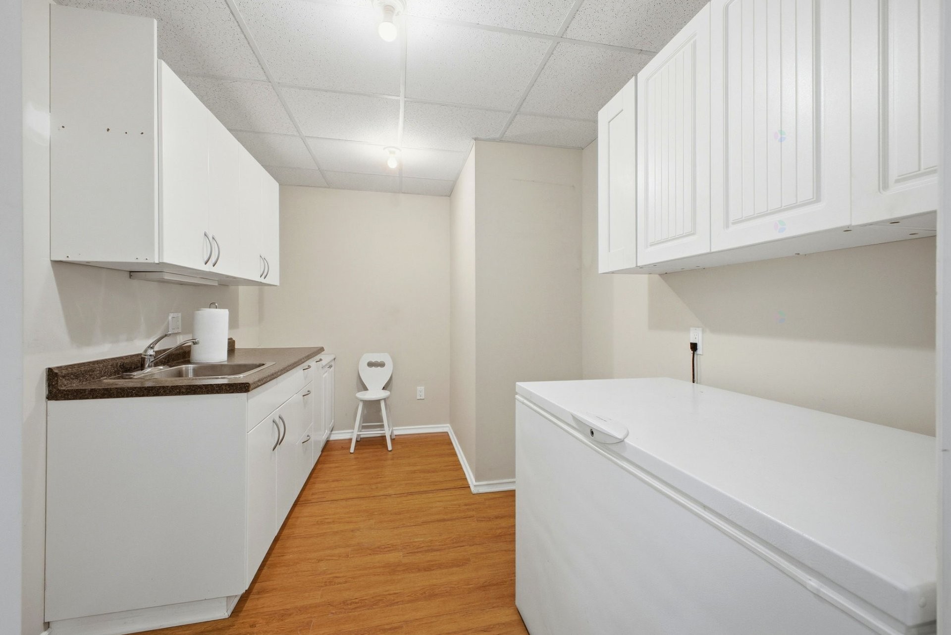 









784


Rue Albert-Fillion

,
Gatineau (Buckingham),




QC
J8L0V2

