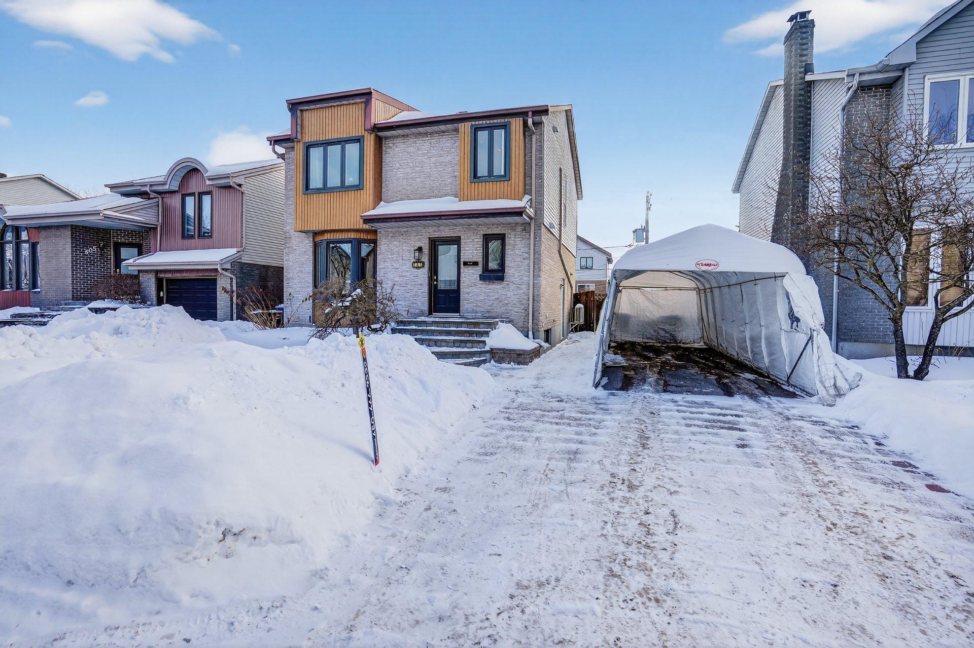 









795


Crois. Sabourin

,
Brossard,




QC
J4X2B4

