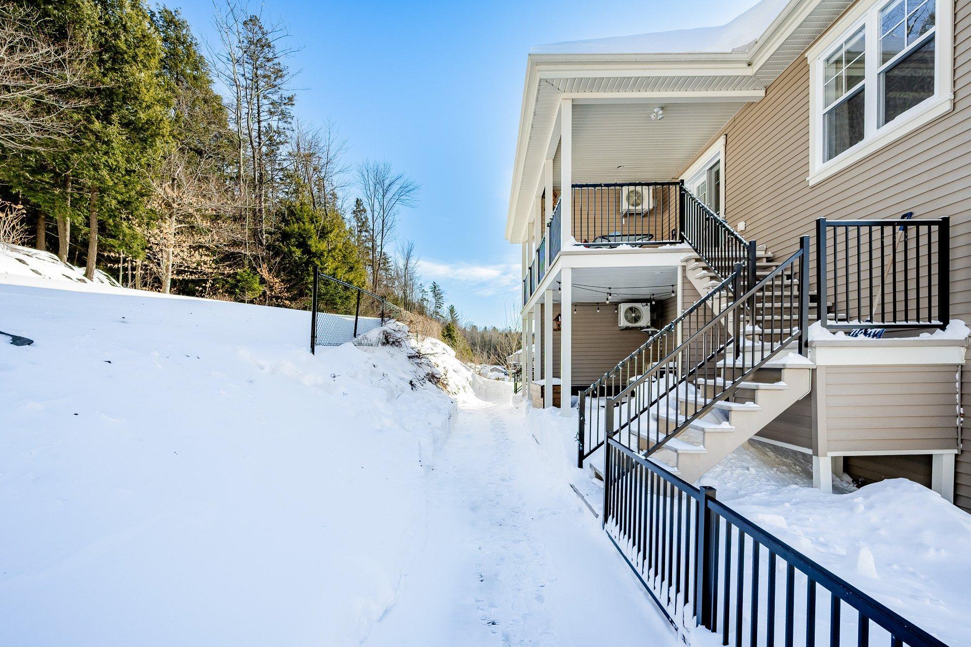 









1817


Rue de Fontainebleau

,
Sherbrooke (Fleurimont),




QC
J1G0C6

