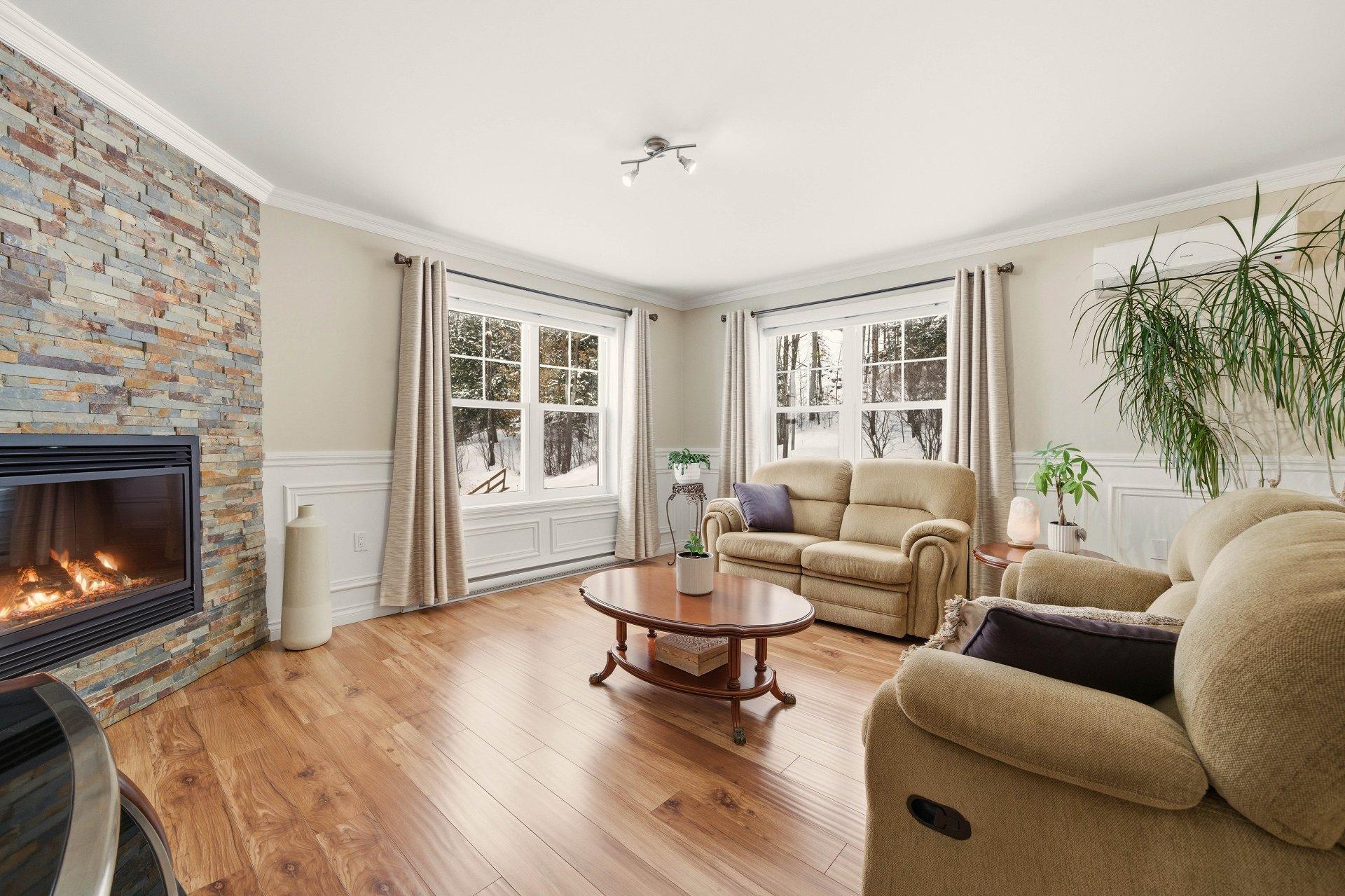 









1817


Rue de Fontainebleau

,
Sherbrooke (Fleurimont),




QC
J1G0C6

