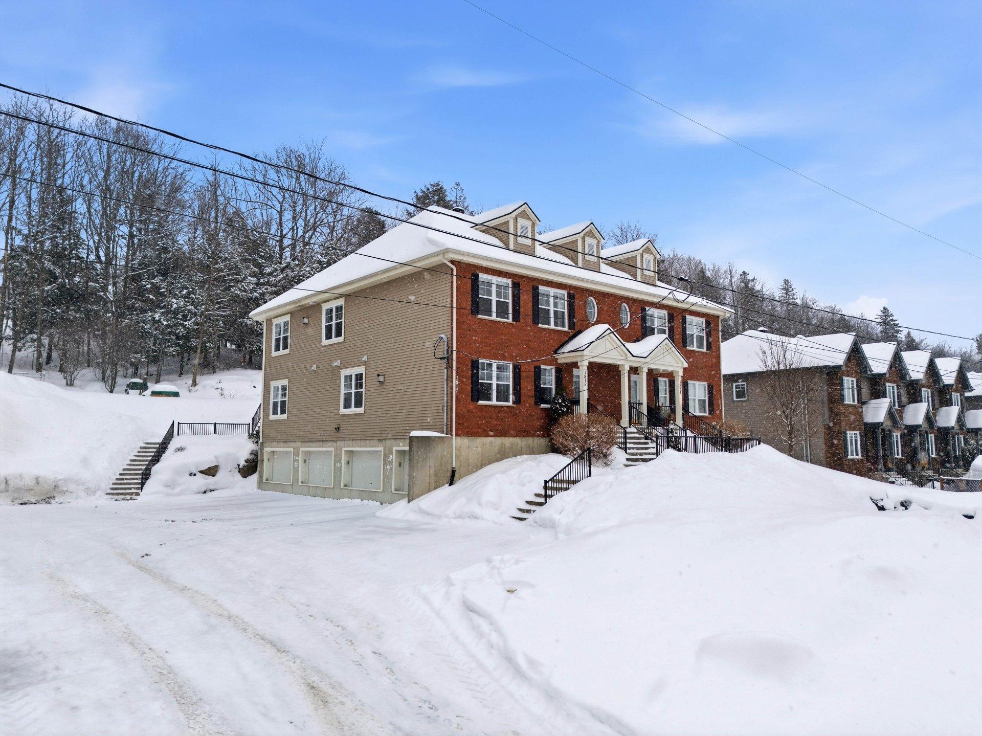 









1817


Rue de Fontainebleau

,
Sherbrooke (Fleurimont),




QC
J1G0C6

