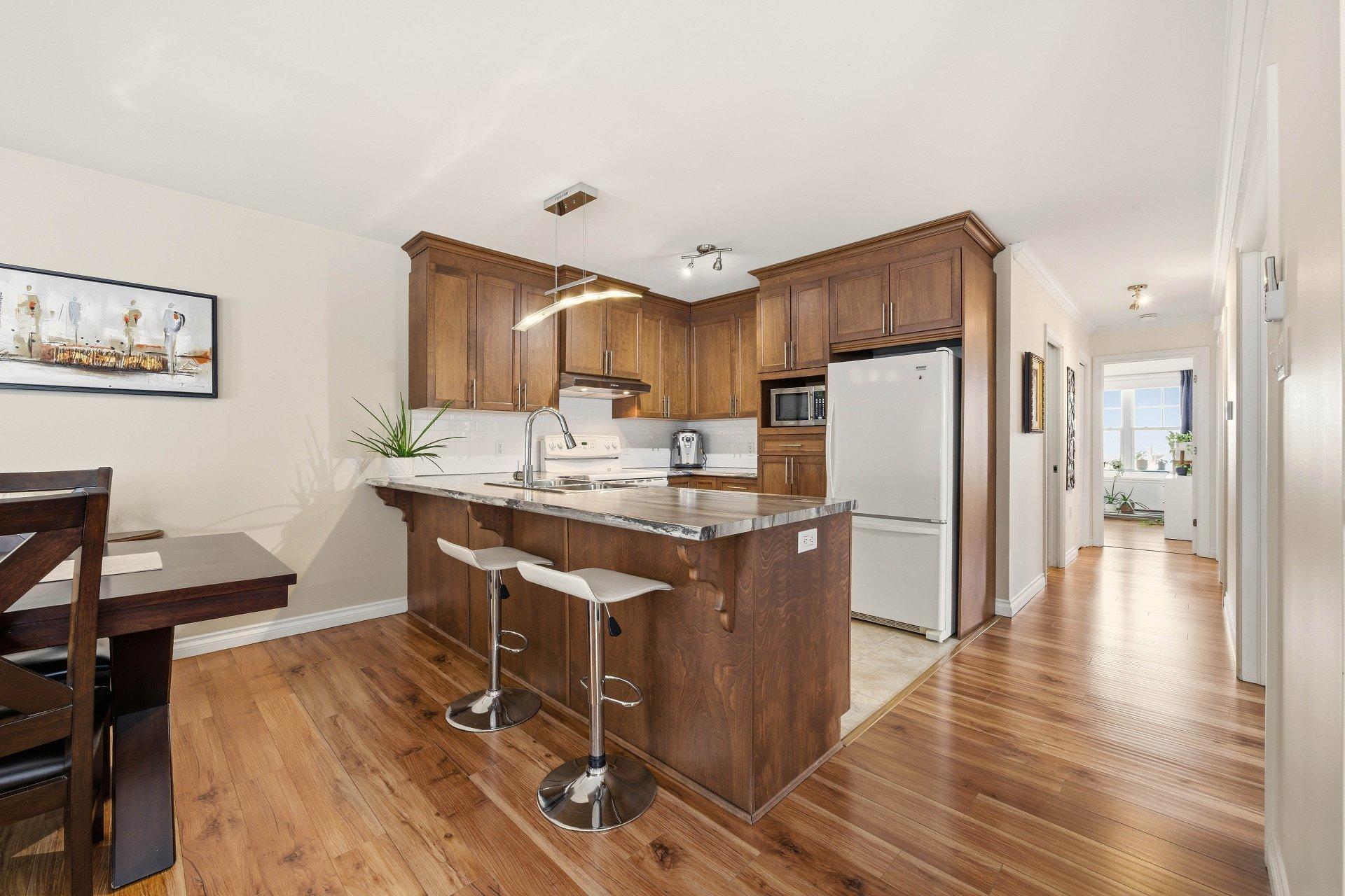 









1817


Rue de Fontainebleau

,
Sherbrooke (Fleurimont),




QC
J1G0C6

