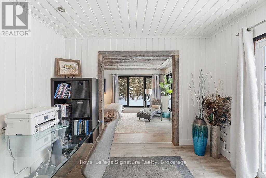 












194552 13 GREY ROAD

,
Grey Highlands,




Ontario
N0C1E0

