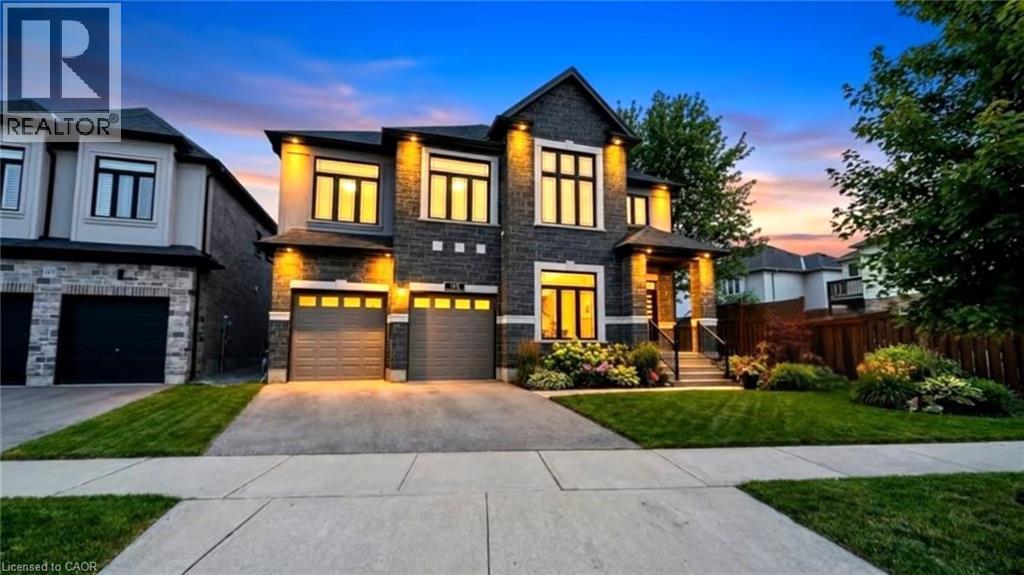 












163 REDTAIL Street

,
Kitchener,




Ontario
N2K0E4

