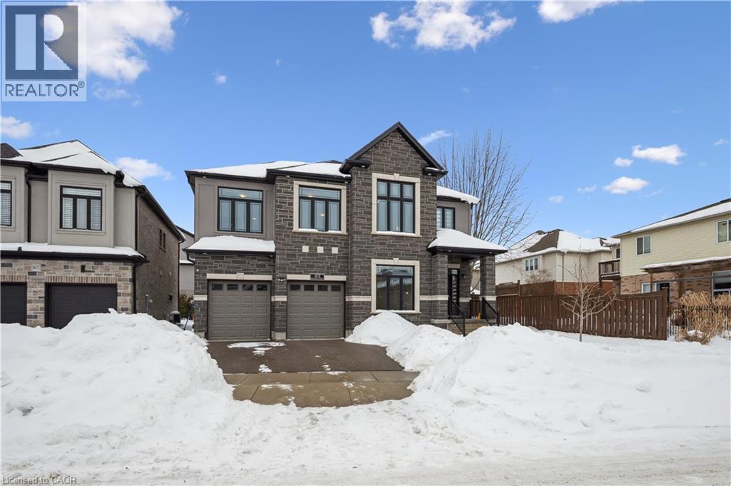 












163 REDTAIL Street

,
Kitchener,




Ontario
N2K0E4

