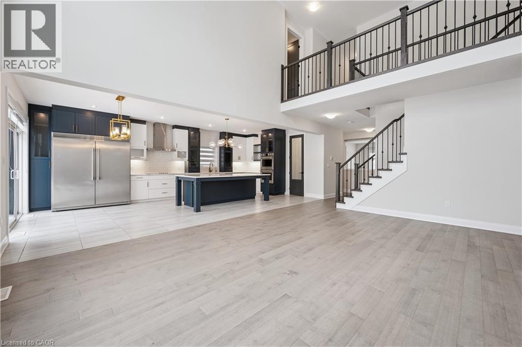 












163 REDTAIL Street

,
Kitchener,




Ontario
N2K0E4

