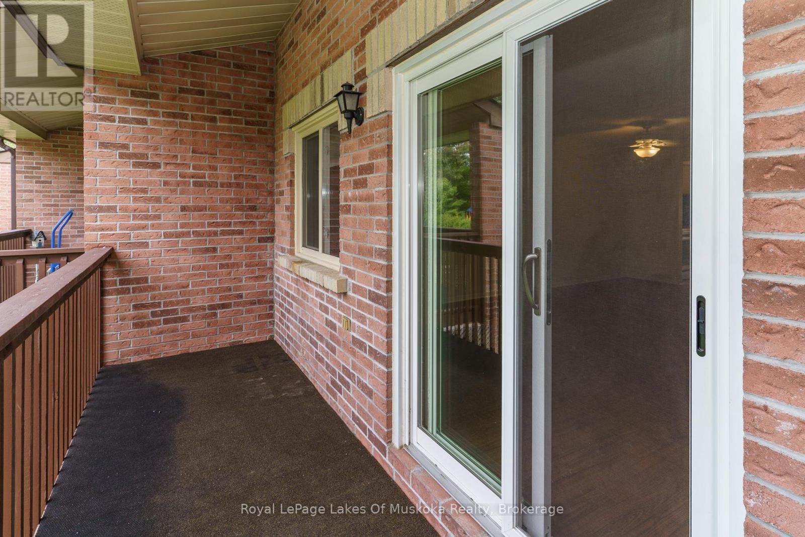 












10 - 142 ECCLESTONE DRIVE

,
Bracebridge (Macaulay),




Ontario
P1L1G6

