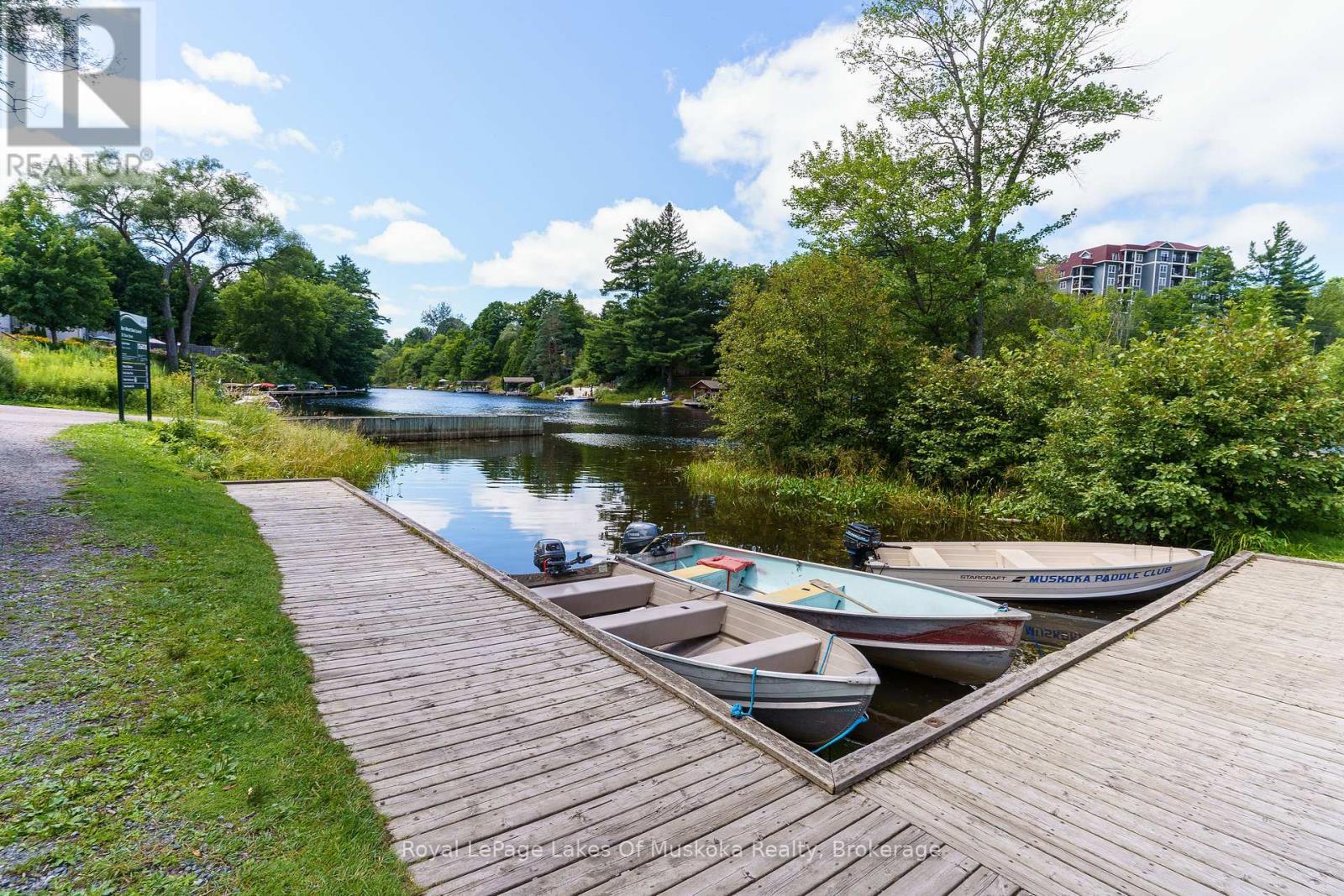 












10 - 142 ECCLESTONE DRIVE

,
Bracebridge (Macaulay),




Ontario
P1L1G6

