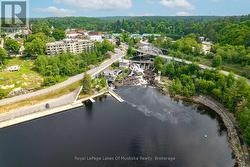 Muskoka Bay at your doorstep