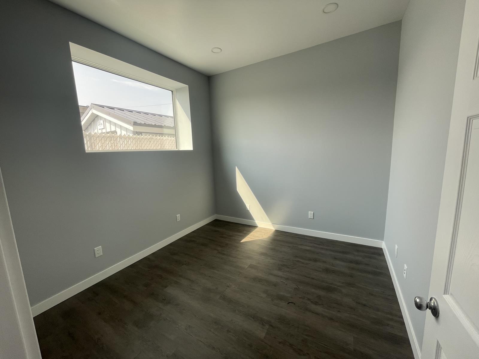 












4803  50 Ave

,
Camrose,




Alberta
T4V0S1

