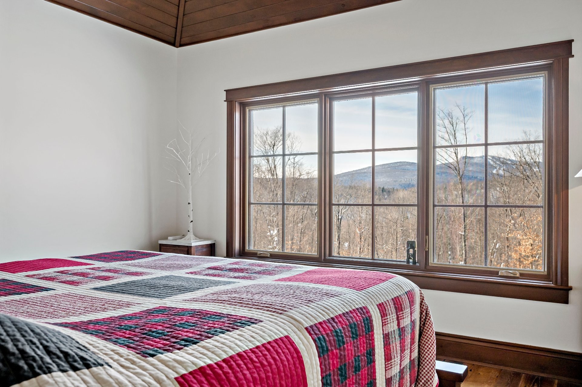 









505


Crois. de la Coulée

,
Lac-Supérieur,




QC
J0T1P0

