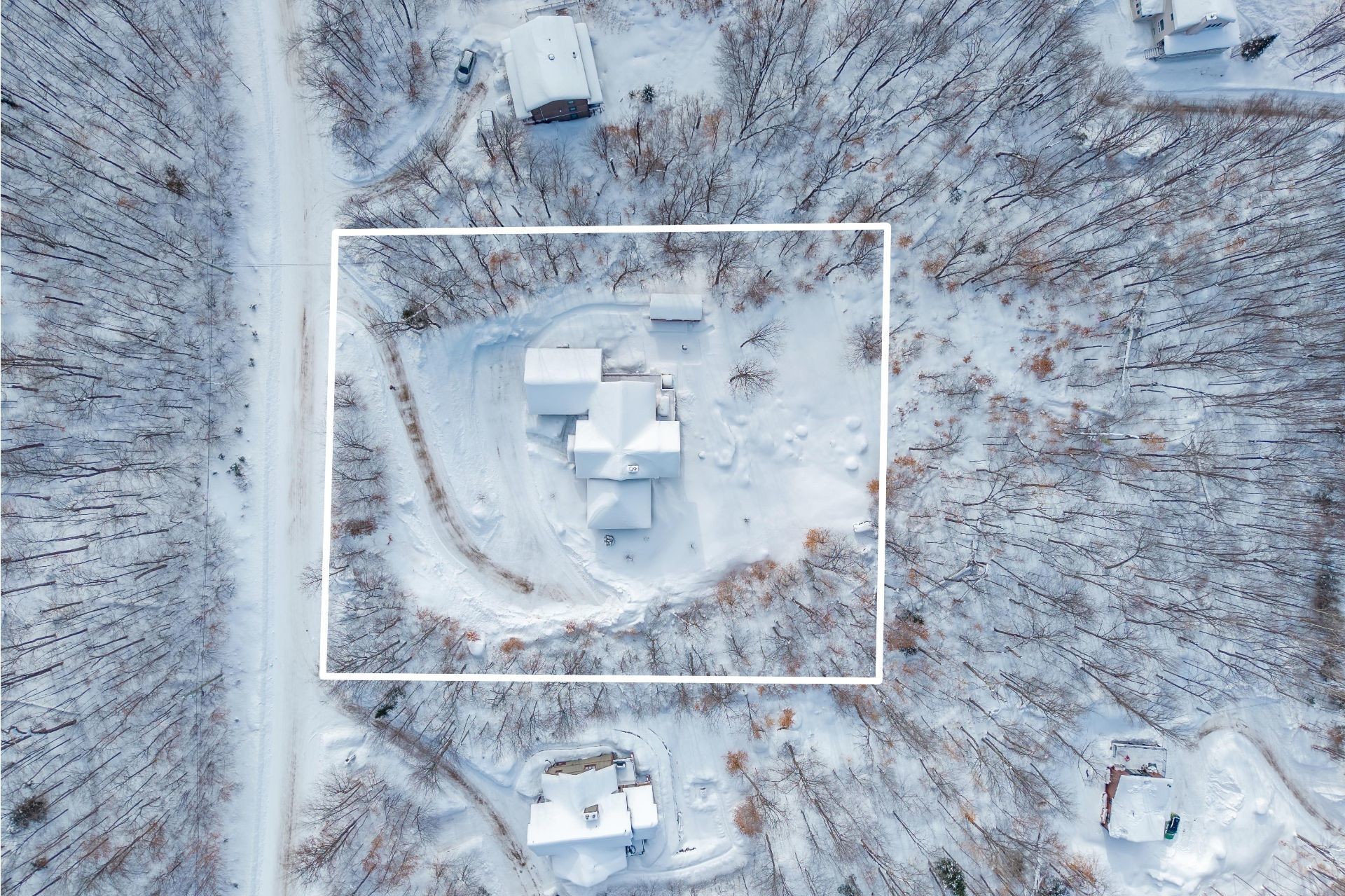 









505


Crois. de la Coulée

,
Lac-Supérieur,




QC
J0T1P0

