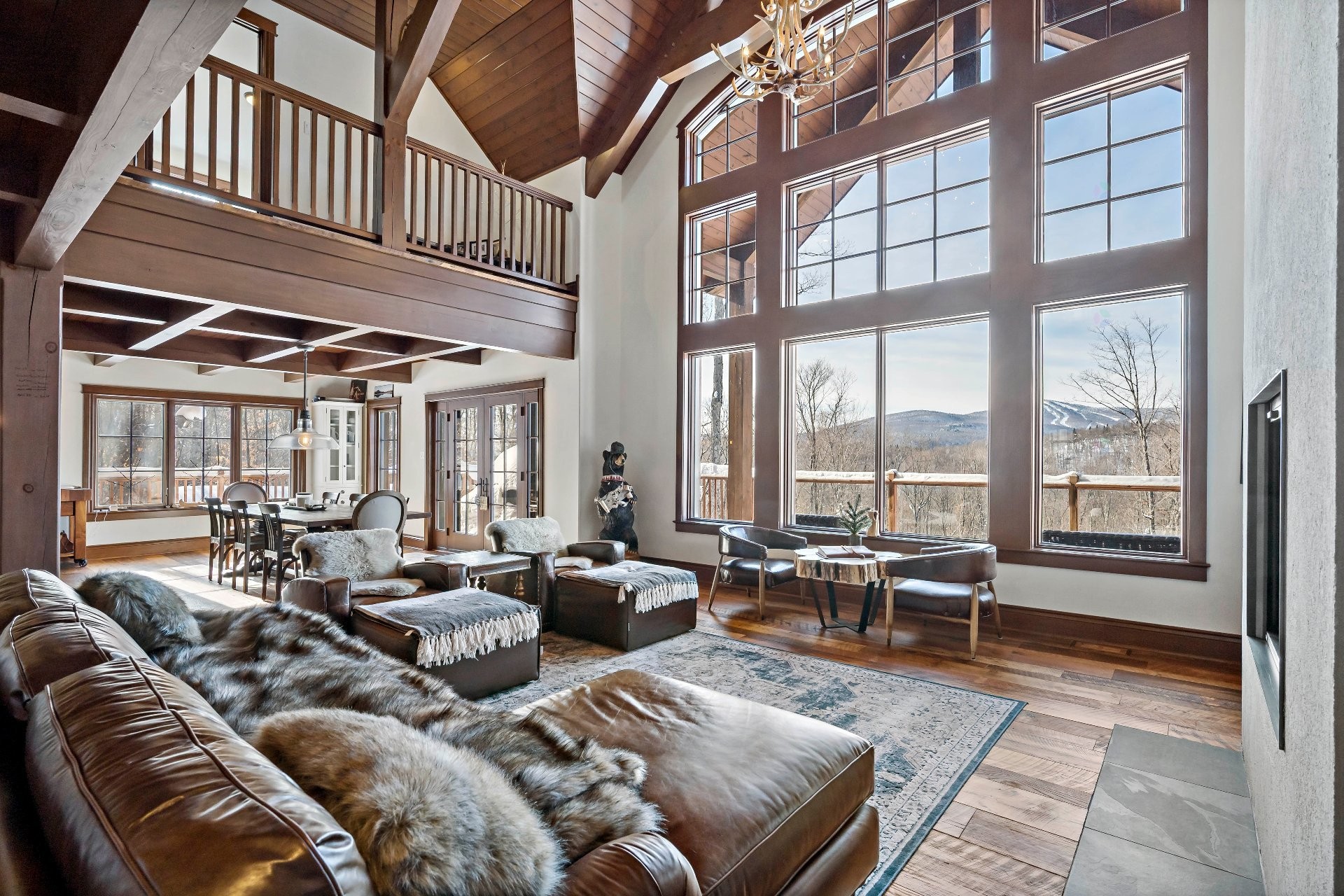 









505


Crois. de la Coulée

,
Lac-Supérieur,




QC
J0T1P0

