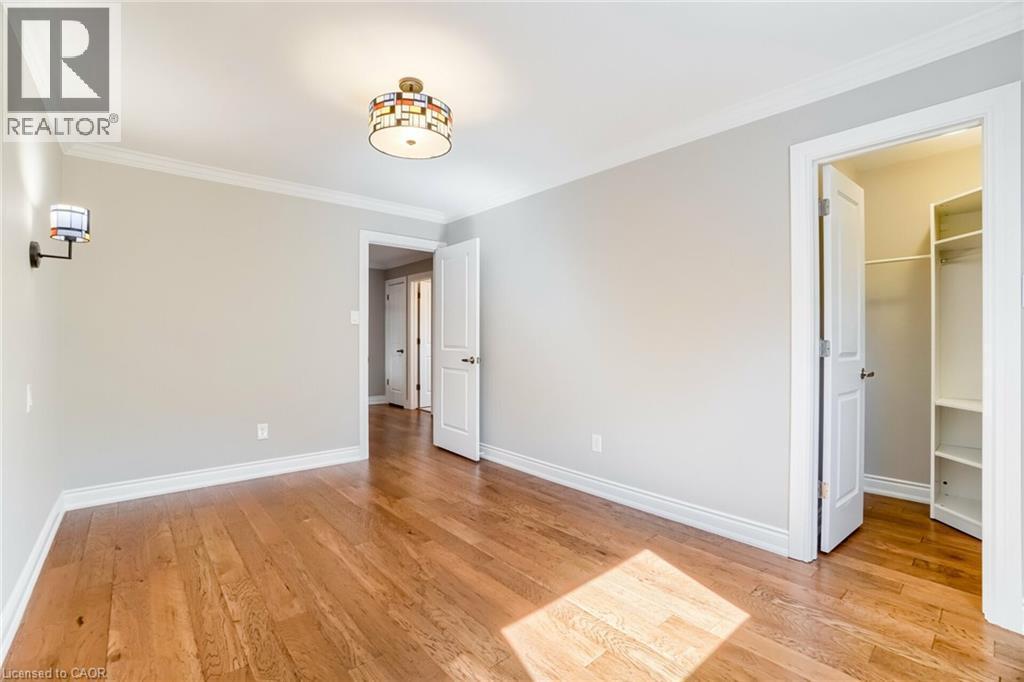 












9 ELITE Road

,
Caledon,




Ontario
L7K0L2

