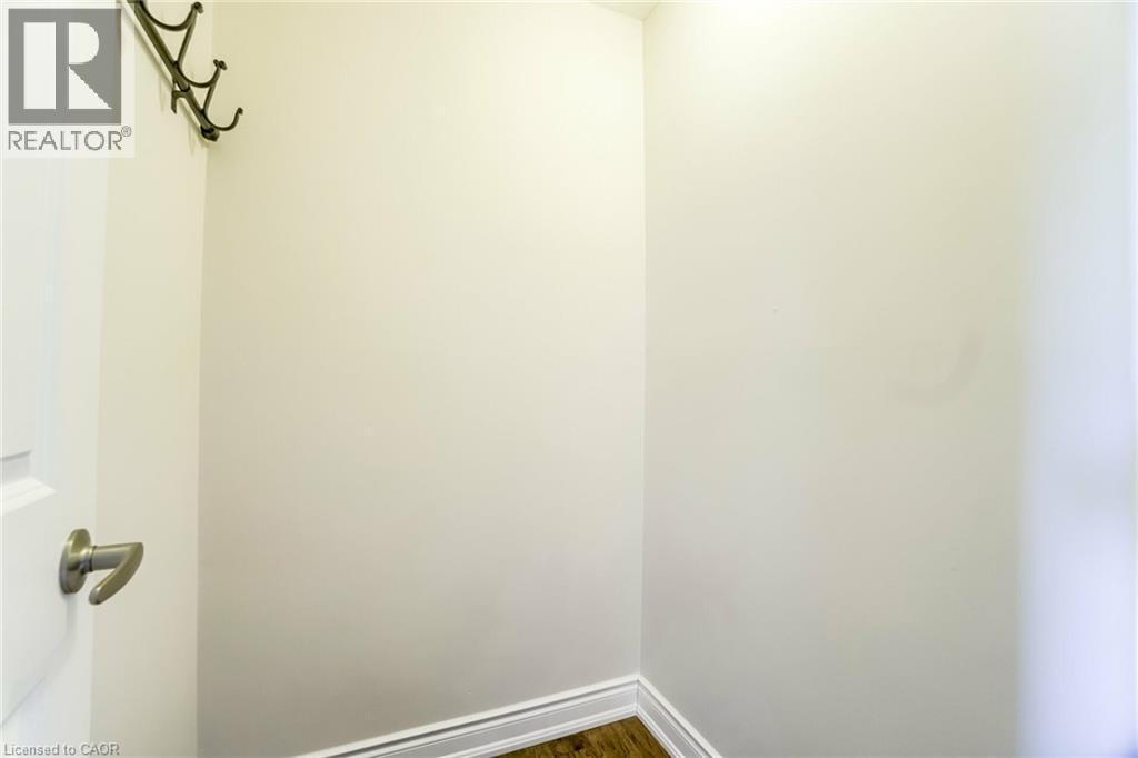 












9 ELITE Road

,
Caledon,




Ontario
L7K0L2

