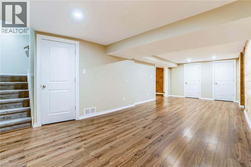 












9 ELITE Road

,
Caledon,




Ontario
L7K0L2

