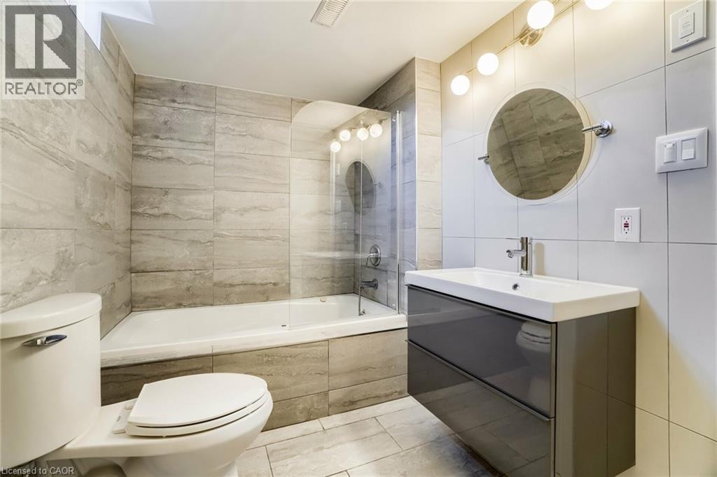 












9 ELITE Road

,
Caledon,




Ontario
L7K0L2

