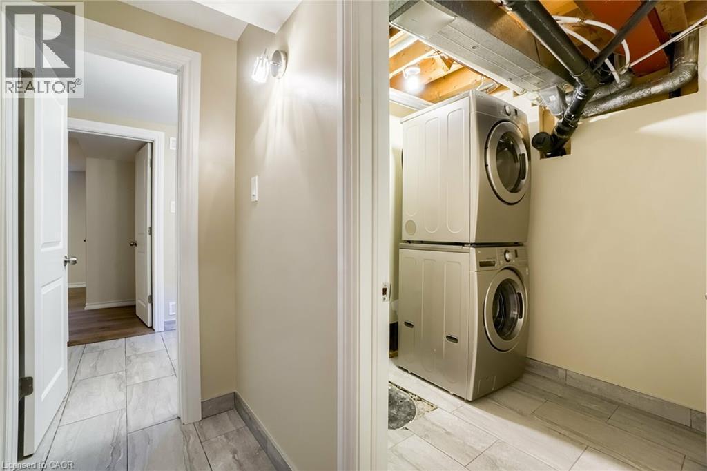 












9 ELITE Road

,
Caledon,




Ontario
L7K0L2

