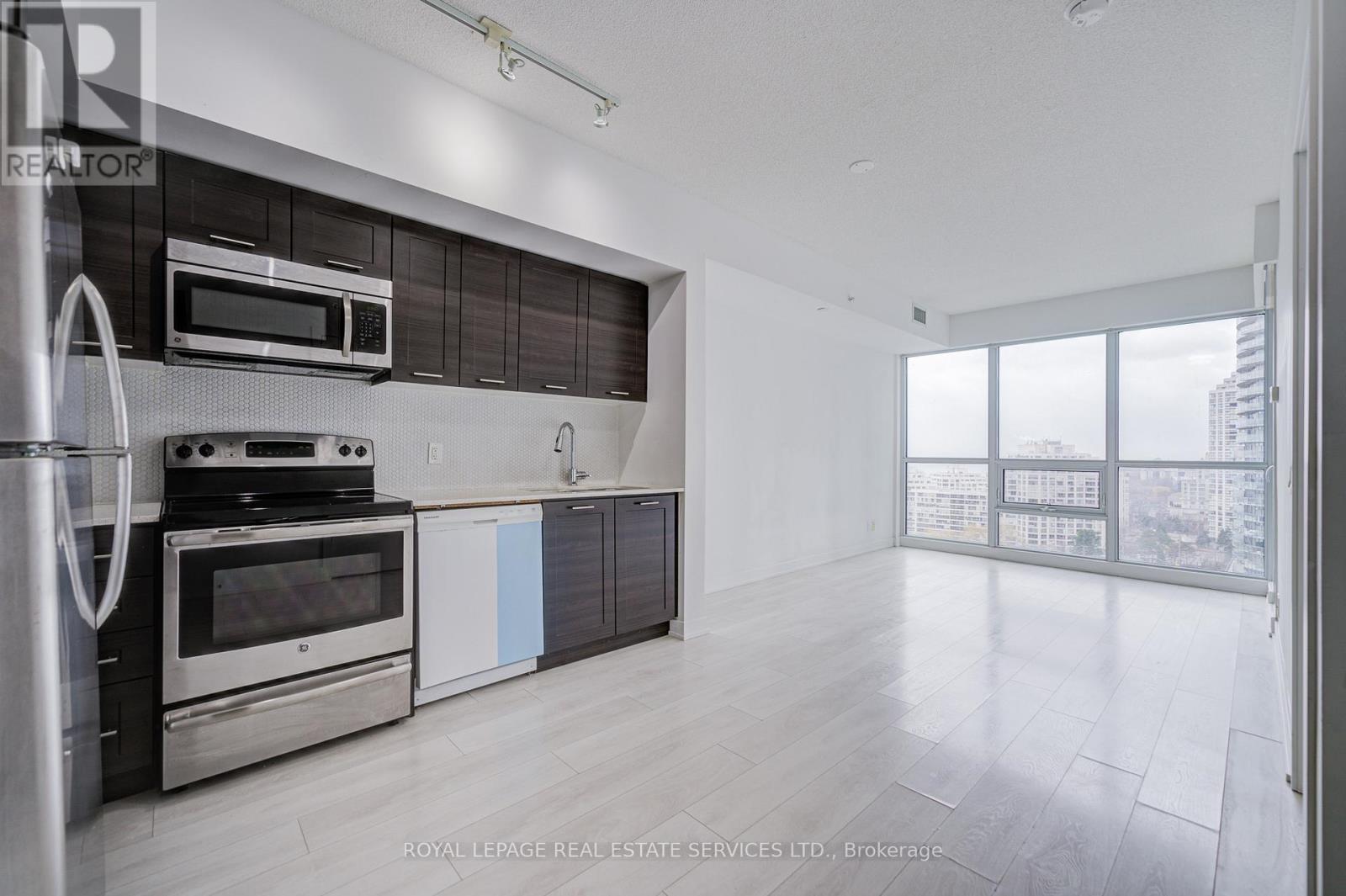 












1802 - 2200 LAKE SHORE BOULEVARD W

,
Toronto,




Ontario
M8V1A4

