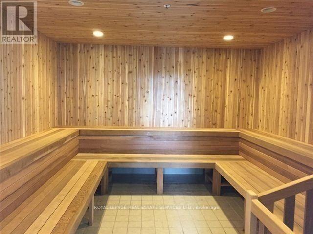 












1802 - 2200 LAKE SHORE BOULEVARD W

,
Toronto,




Ontario
M8V1A4

