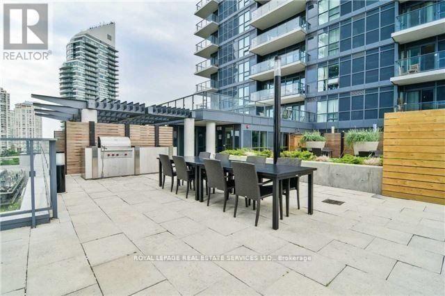 












1802 - 2200 LAKE SHORE BOULEVARD W

,
Toronto,




Ontario
M8V1A4

