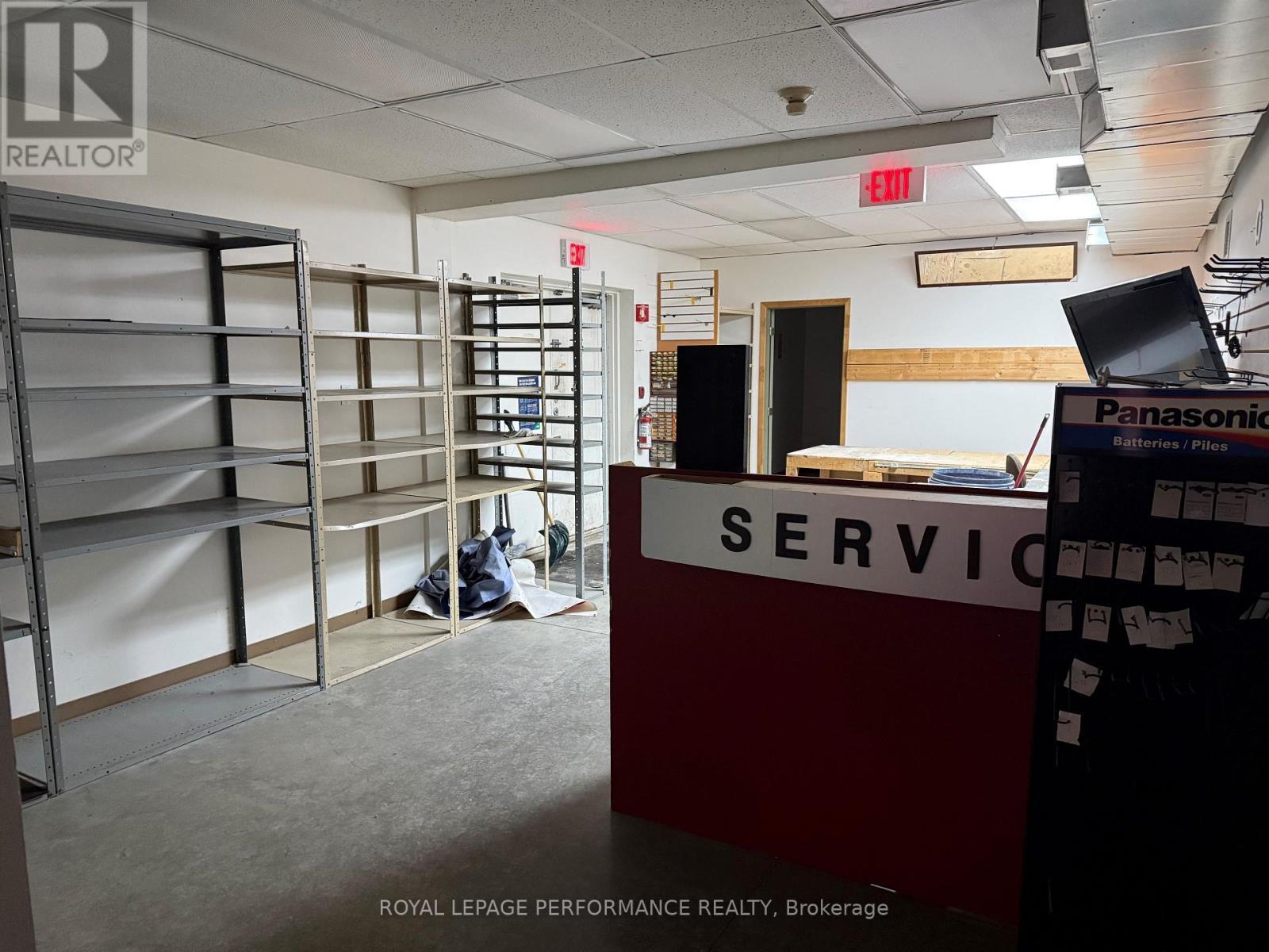 












95-97 MAIN STREET

,
Hawkesbury,




Ontario
K6A1A1

