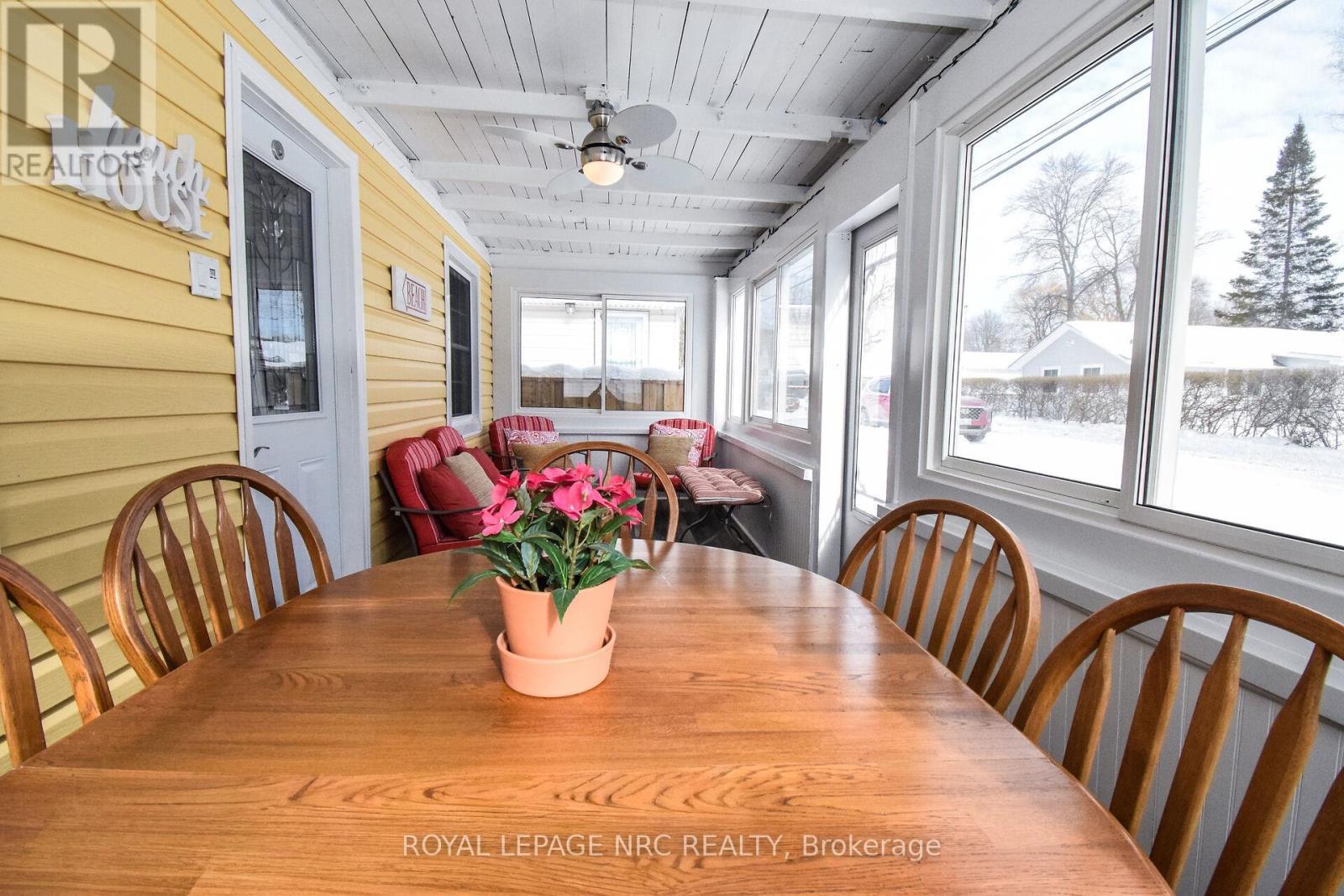 












349 ELMWOOD AVENUE

,
Fort Erie (Crystal Beach),




Ontario
L0S1B0

