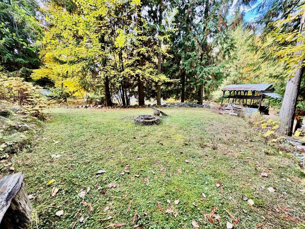 









7812


6

Highway,
Fauquier,




BC
V0G 1K0

