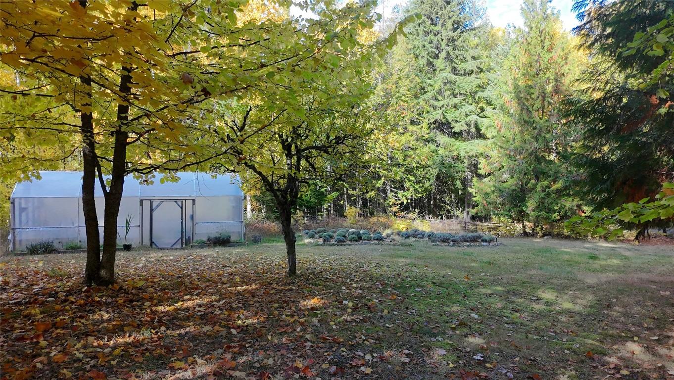 









7812


6

Highway,
Fauquier,




BC
V0G 1K0

