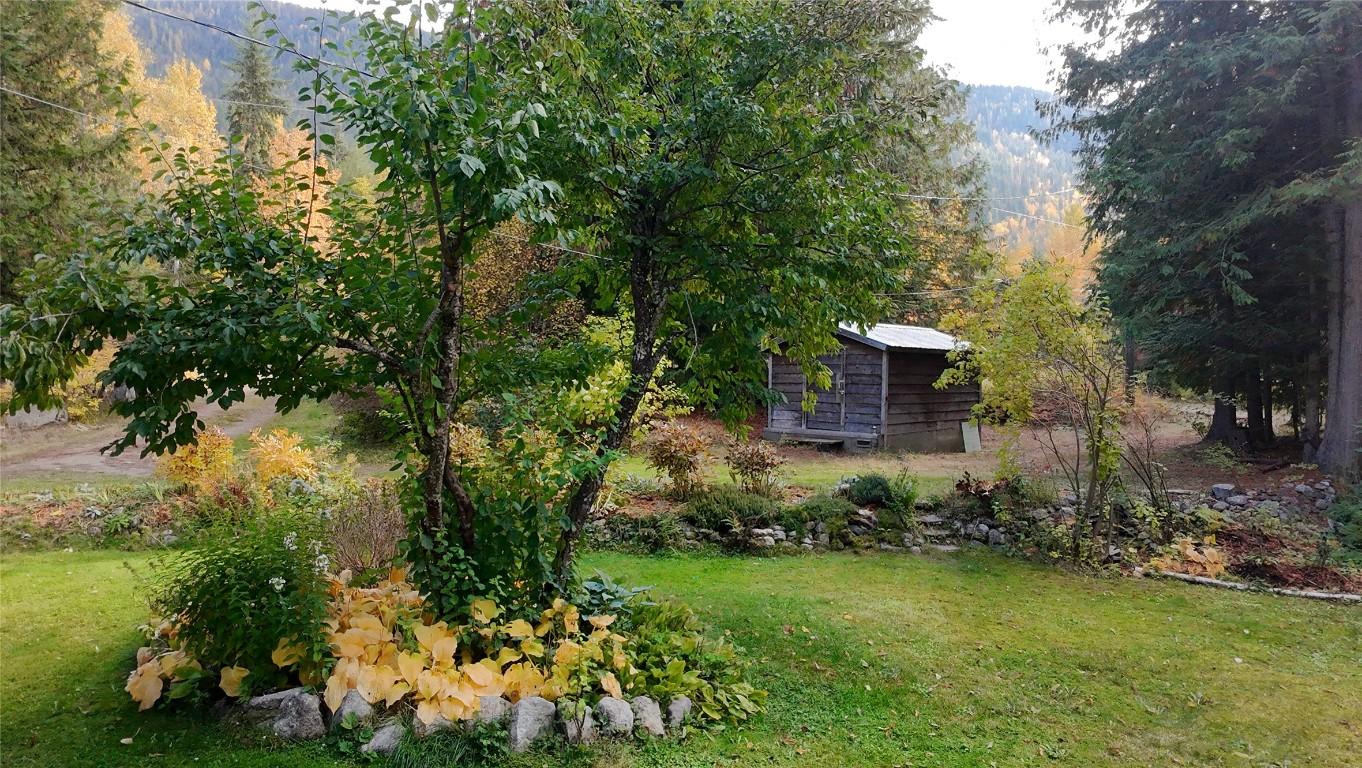 









7812


6

Highway,
Fauquier,




BC
V0G 1K0

