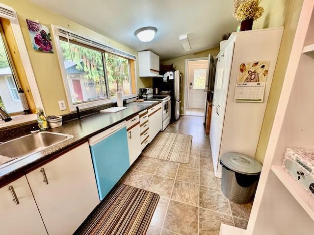 









7812


6

Highway,
Fauquier,




BC
V0G 1K0

