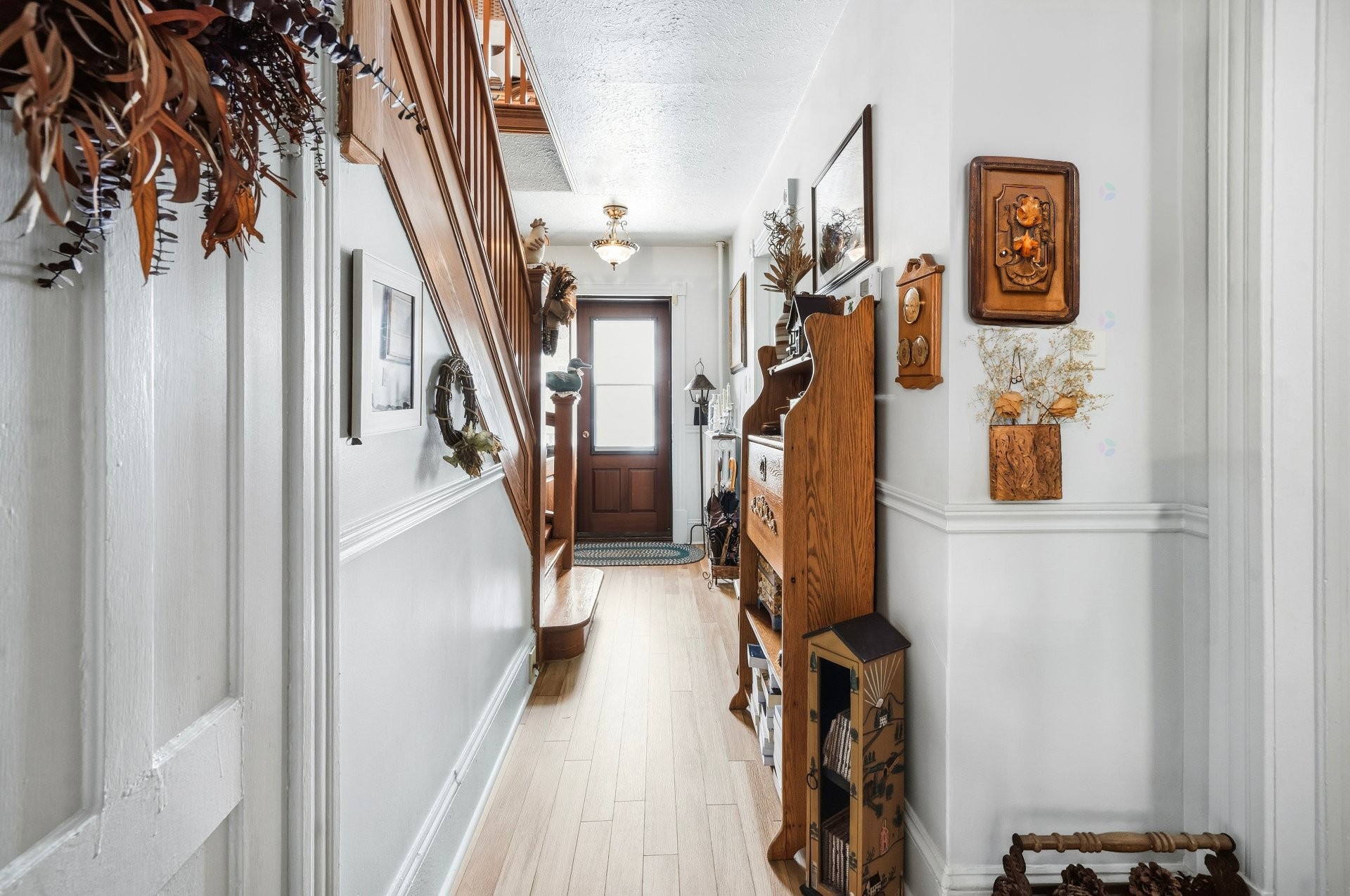 









596


2e Rue

,
Saint-Jean-sur-Richelieu,




QC
J2X3G9

