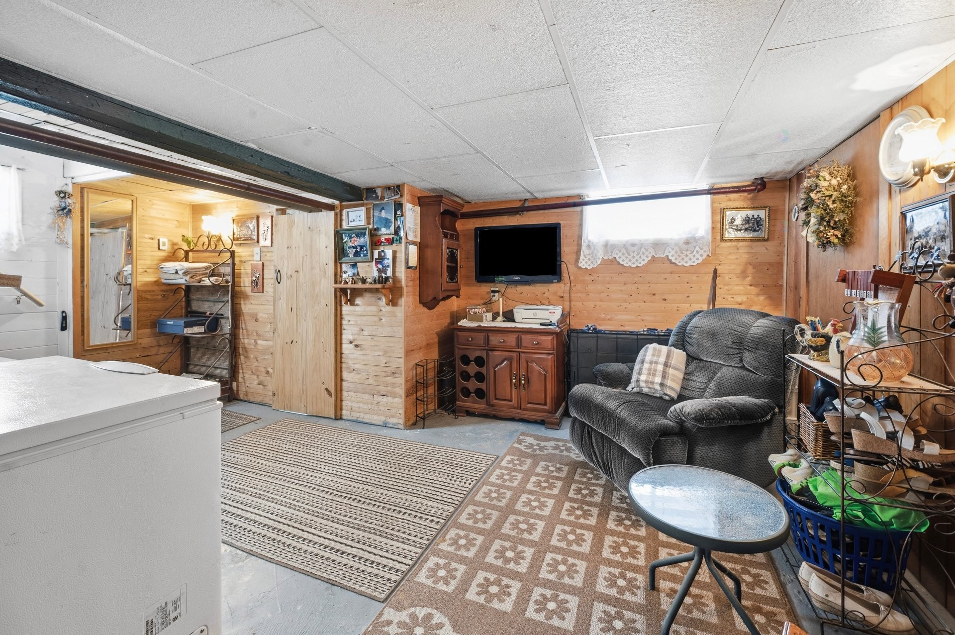 









596


2e Rue

,
Saint-Jean-sur-Richelieu,




QC
J2X3G9

