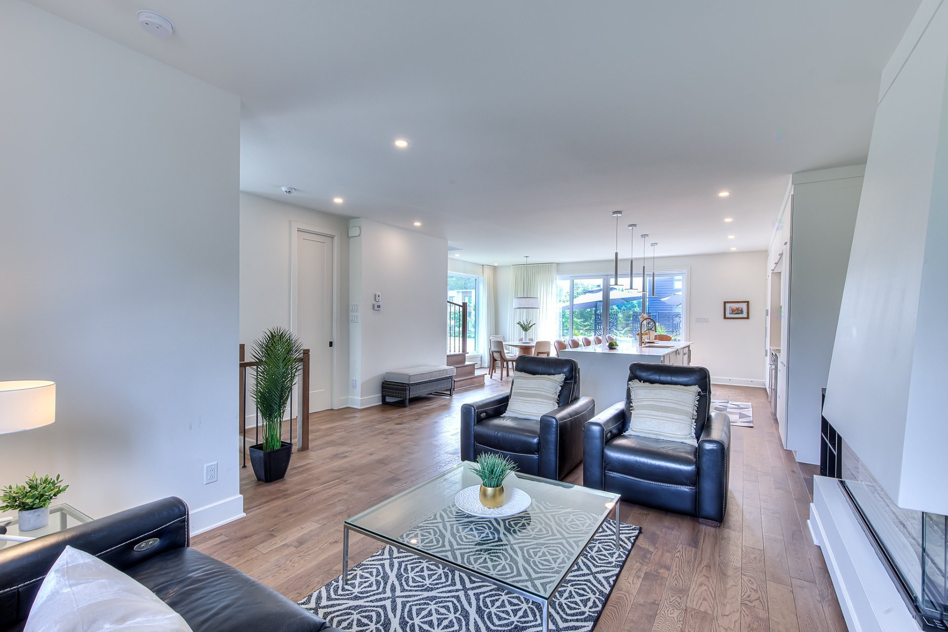 









555


Rue des Charmettes

,
Blainville,




QC
J7C0Z3

