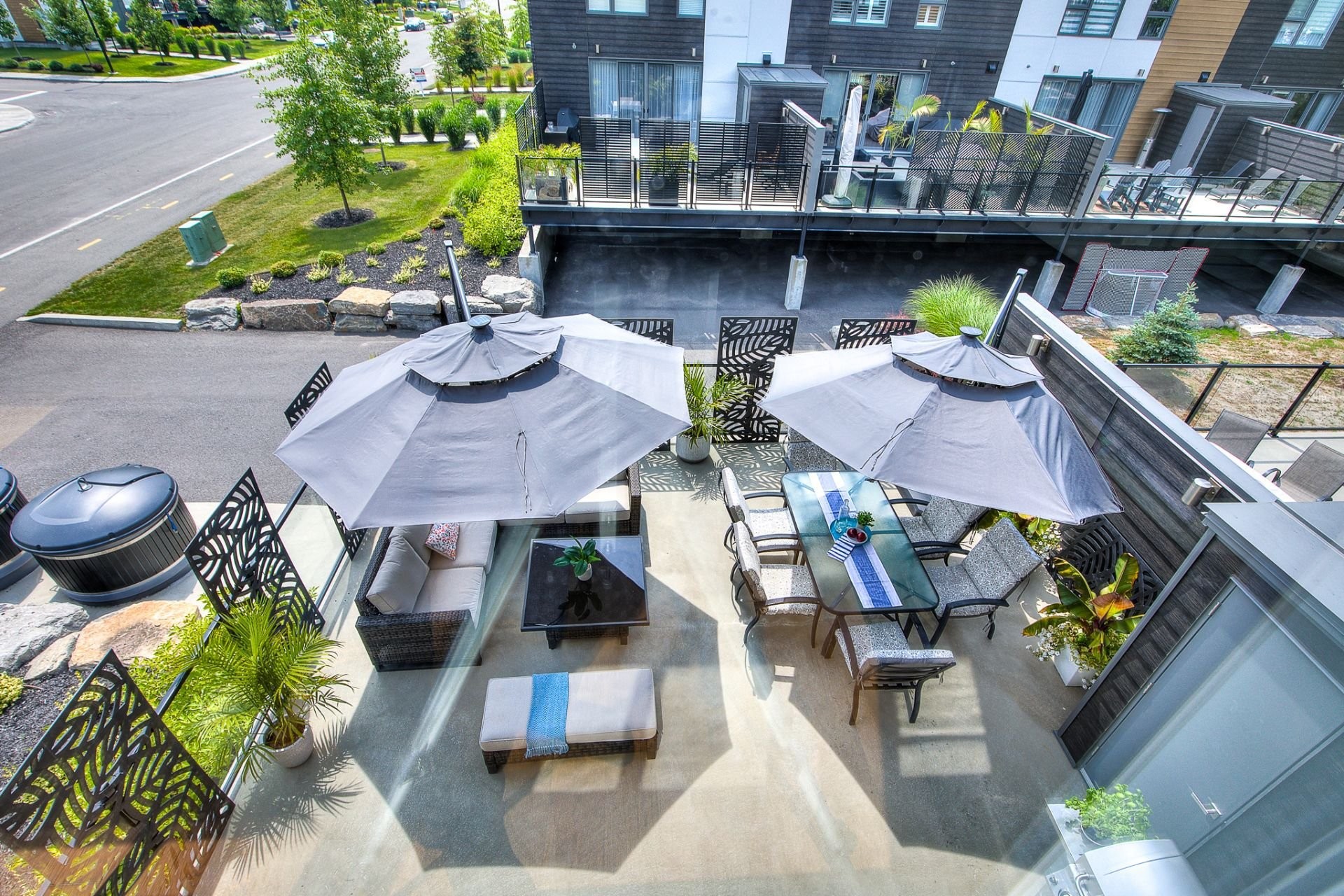 









555


Rue des Charmettes

,
Blainville,




QC
J7C0Z3

