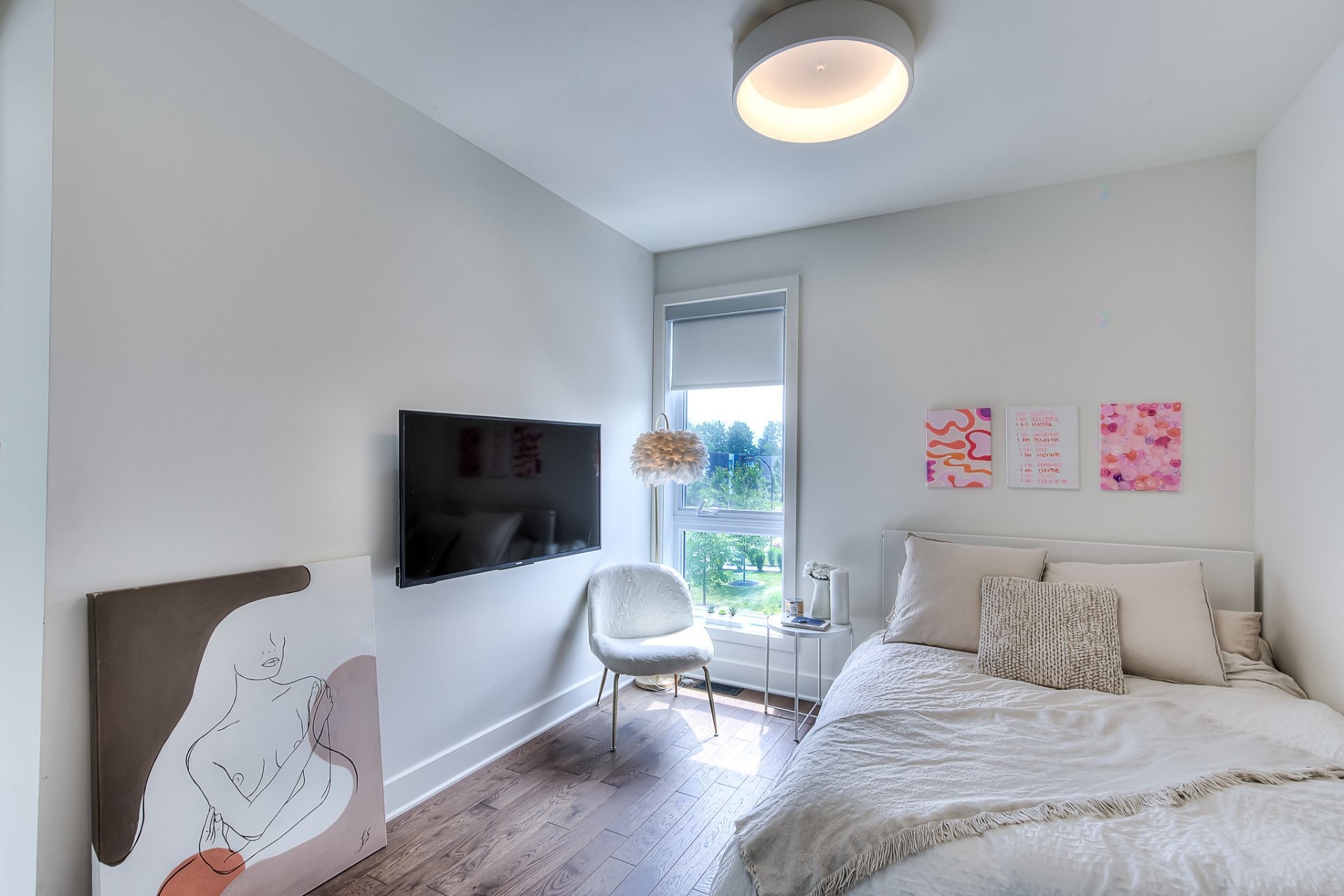 









555


Rue des Charmettes

,
Blainville,




QC
J7C0Z3

