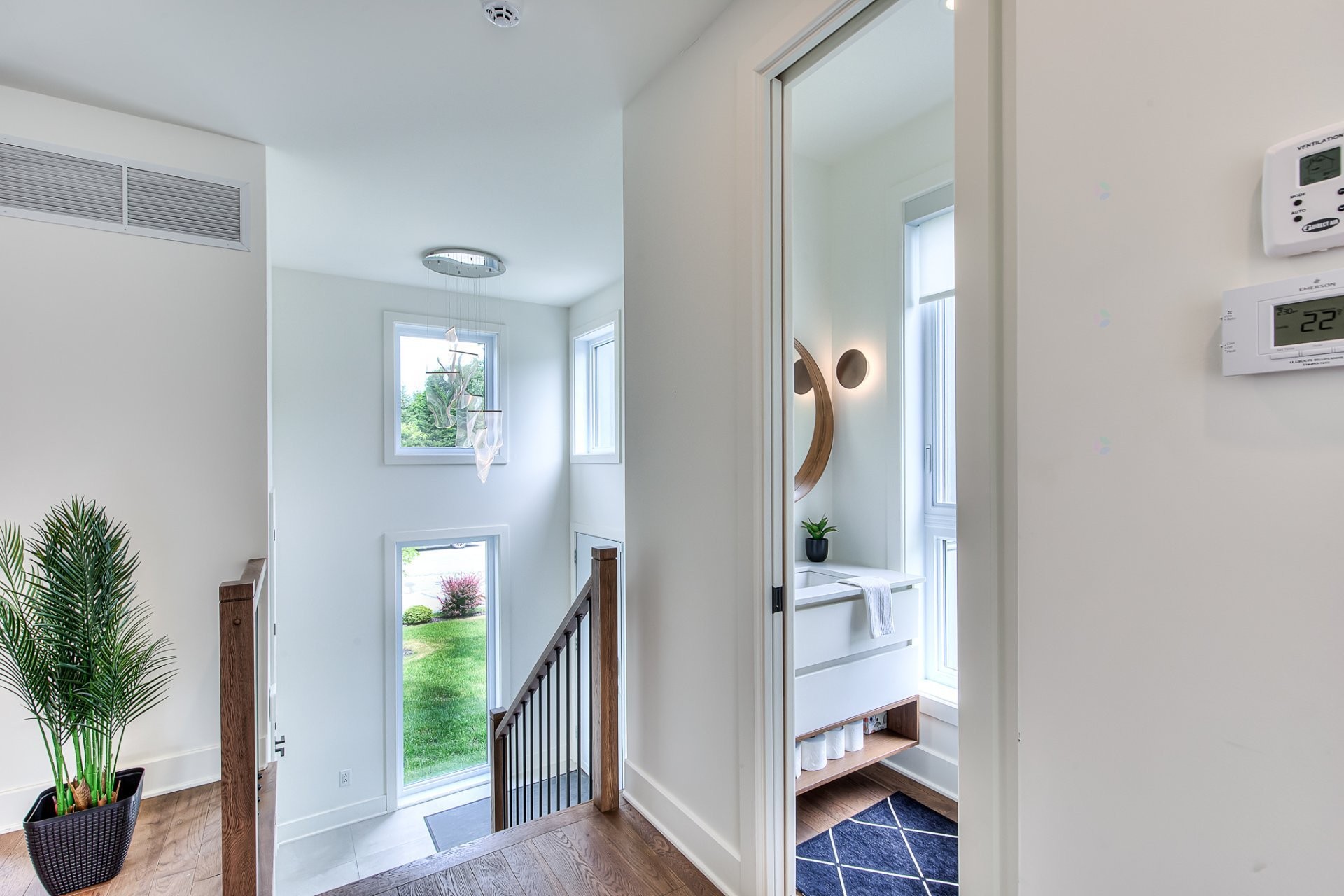 









555


Rue des Charmettes

,
Blainville,




QC
J7C0Z3

