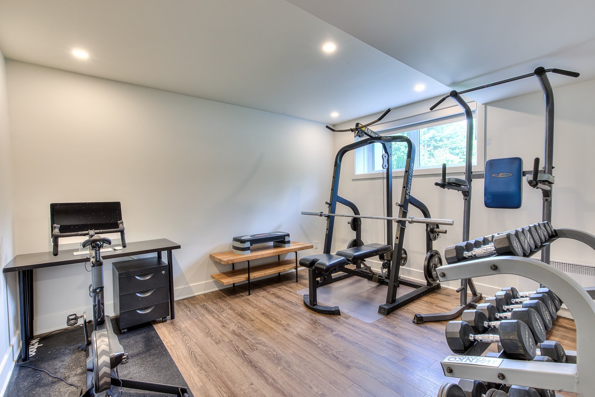 









555


Rue des Charmettes

,
Blainville,




QC
J7C0Z3

