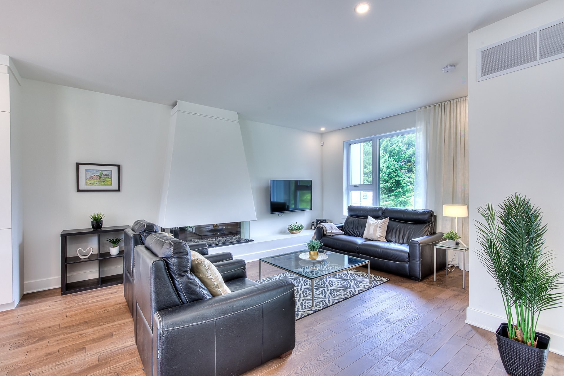 









555


Rue des Charmettes

,
Blainville,




QC
J7C0Z3

