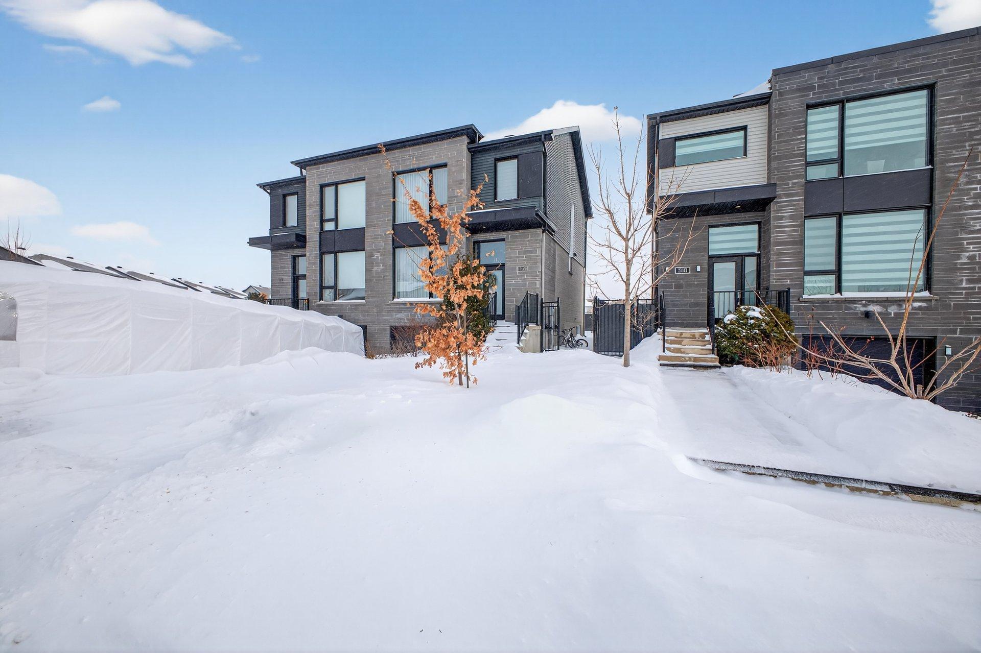 









522


Rue Renoir

,
Saint-Constant,




QC
J5A0S3

