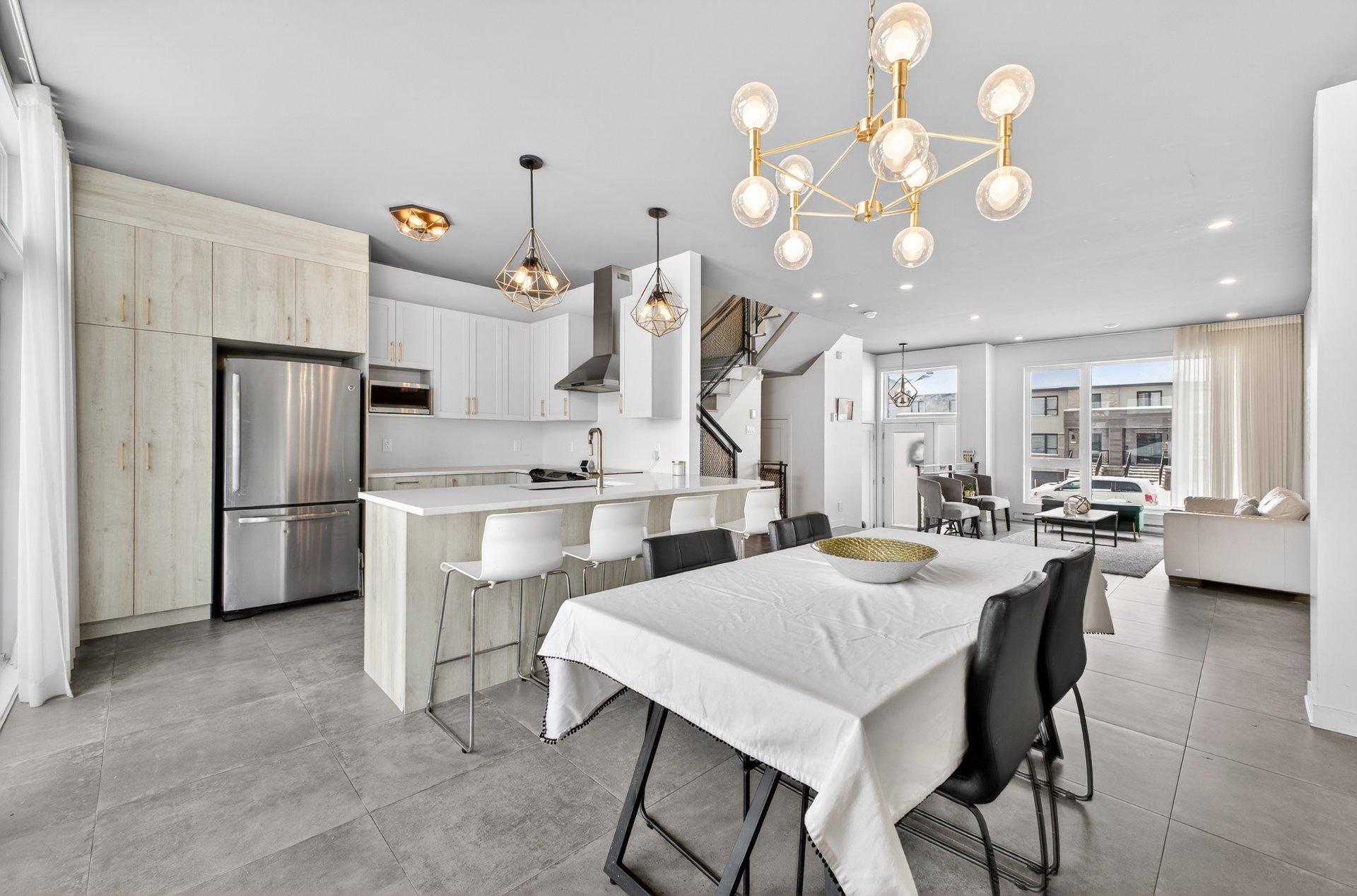 









522


Rue Renoir

,
Saint-Constant,




QC
J5A0S3

