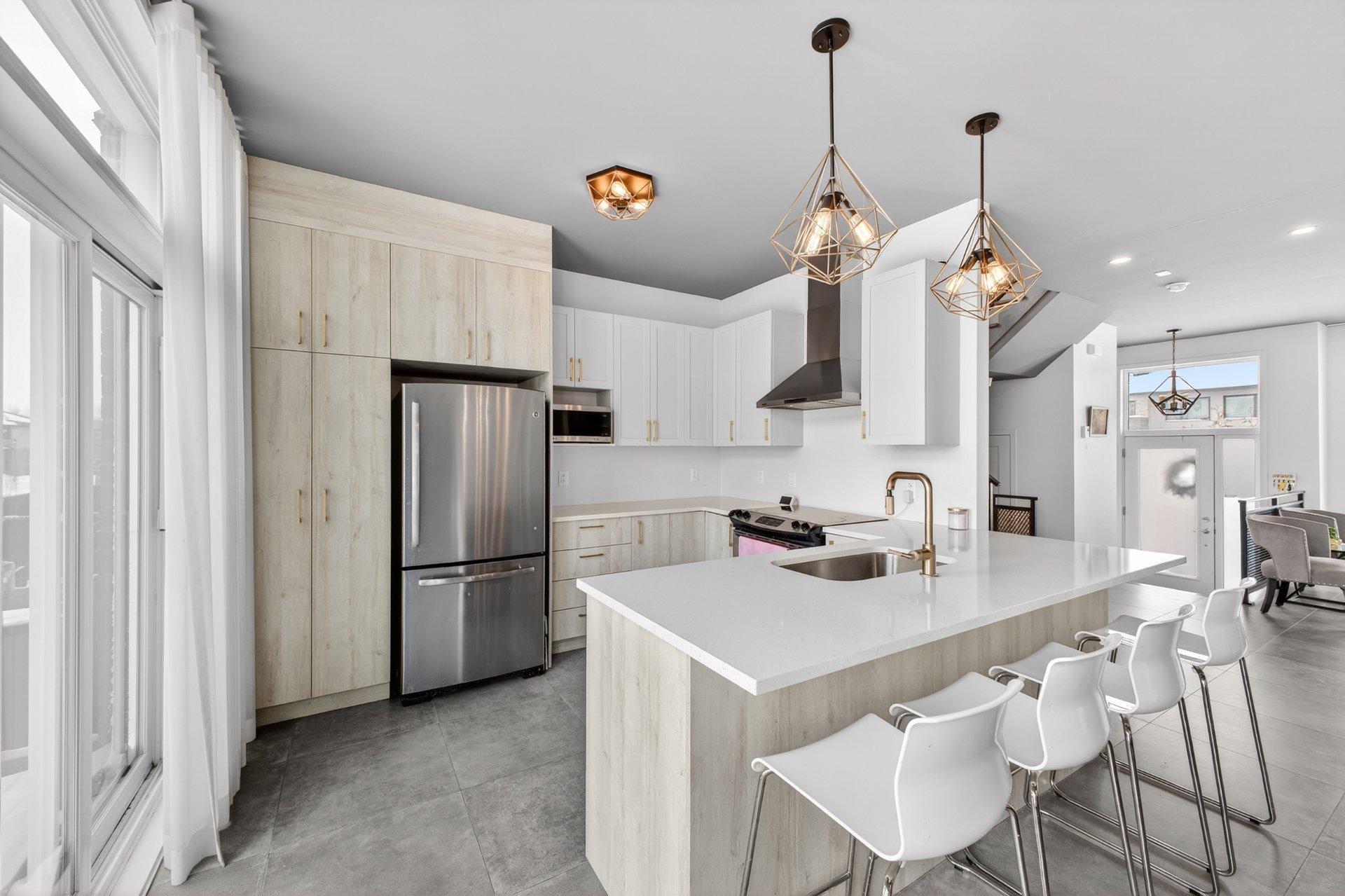 









522


Rue Renoir

,
Saint-Constant,




QC
J5A0S3

