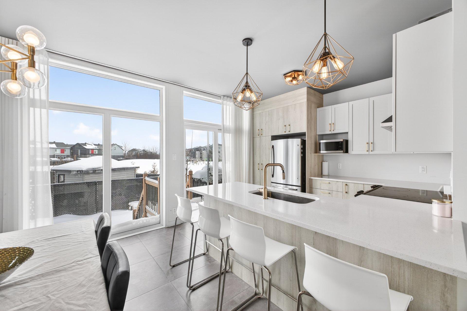 









522


Rue Renoir

,
Saint-Constant,




QC
J5A0S3

