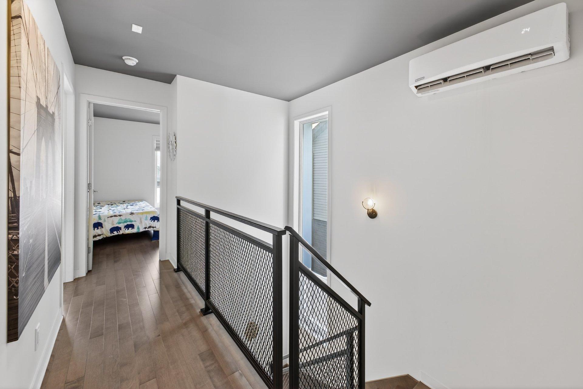 









522


Rue Renoir

,
Saint-Constant,




QC
J5A0S3

