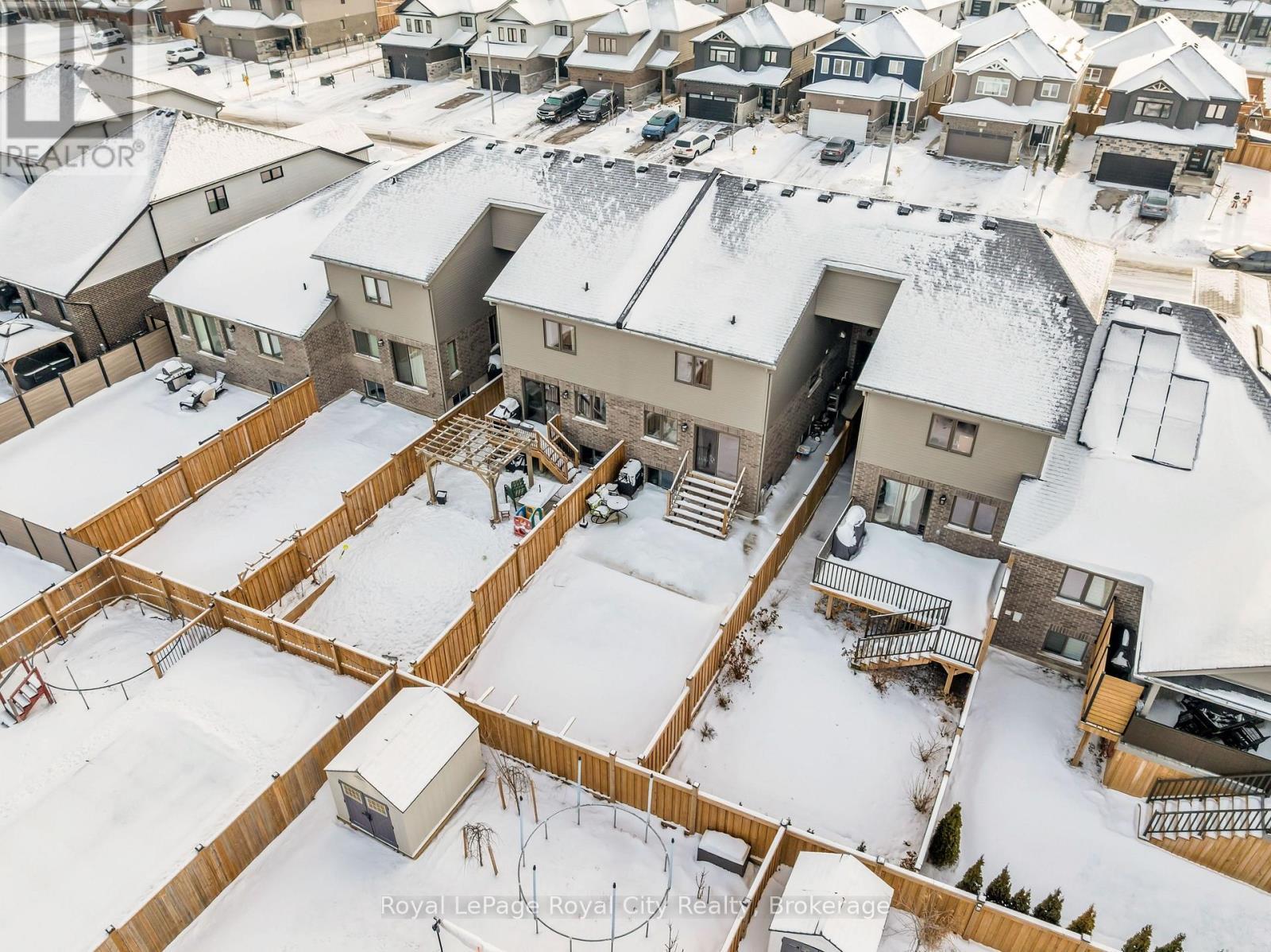 












181 HALLS DRIVE

,
Centre Wellington (Elora/Salem),




Ontario
N0B1S0

