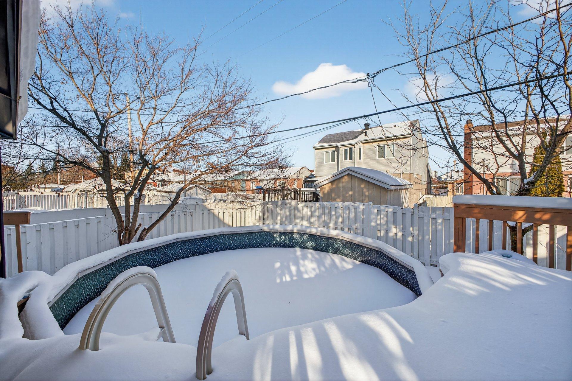 









435


Rue Lucien-Milette

,
Longueuil (Saint-Hubert),




QC
J3Y8T5

