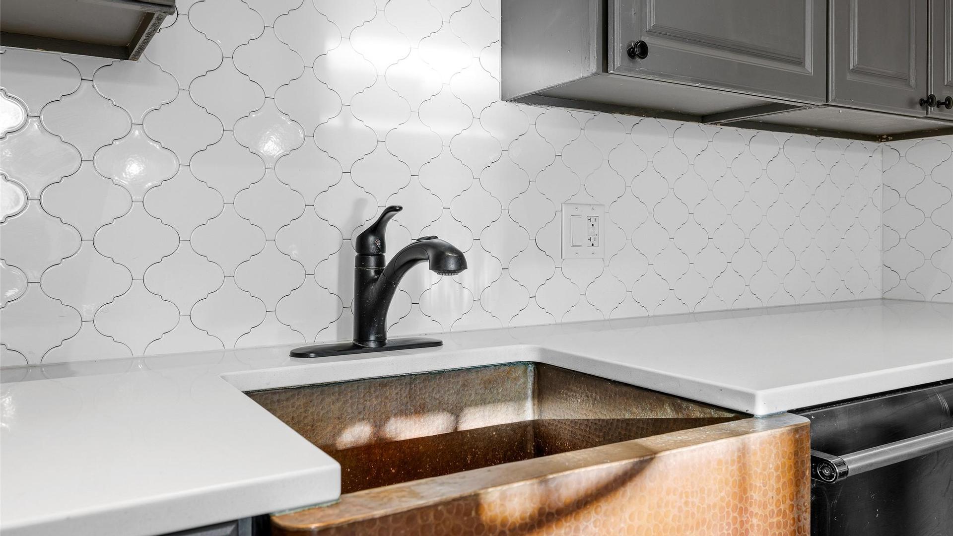 









10414


VICTORIA

Road, 178,
Summerland,




BC
V0H 1Z2

